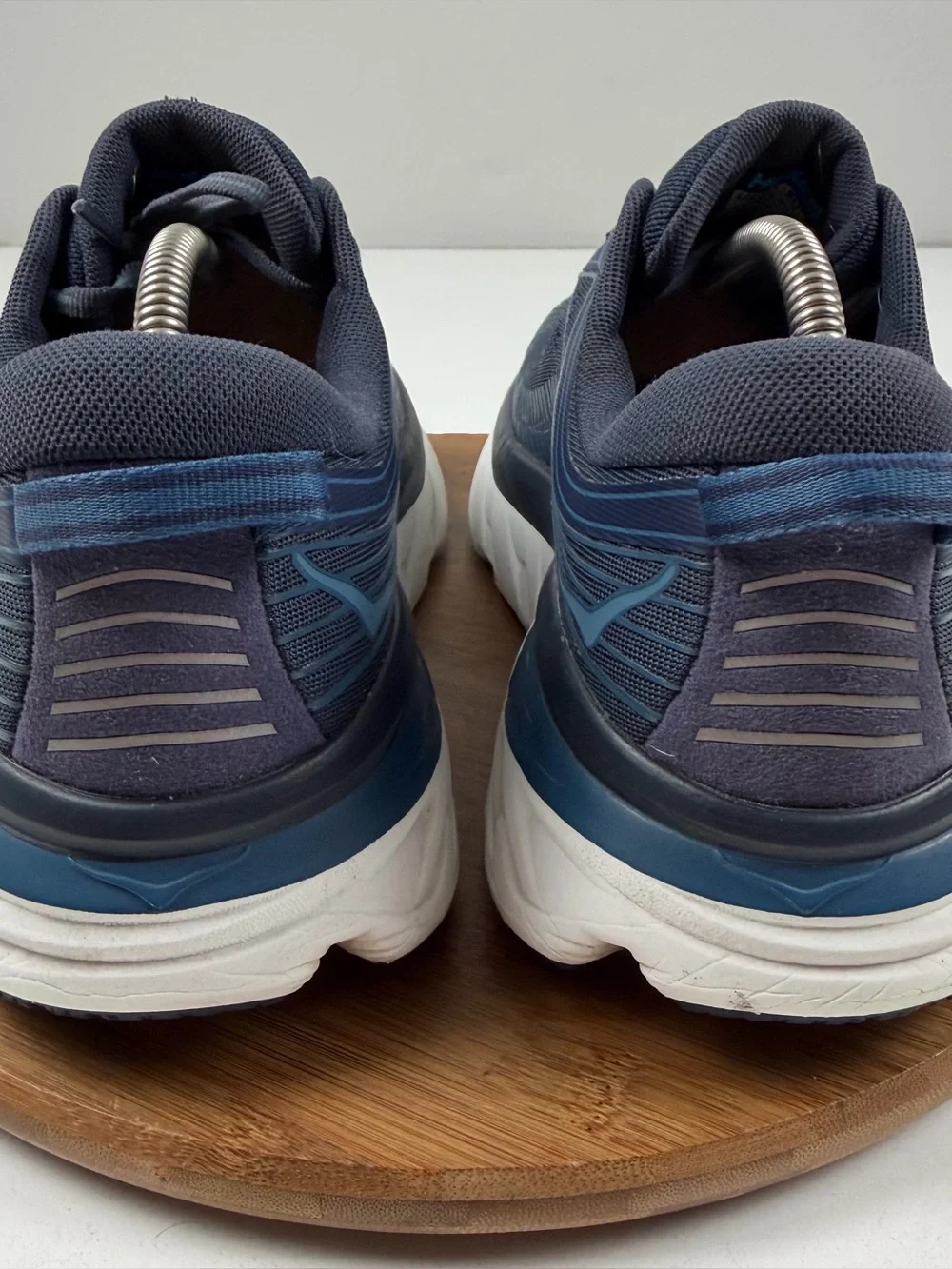 HOKA One One Bondi 7 Men's Navy  Running Shoes - Picture 4 of 10